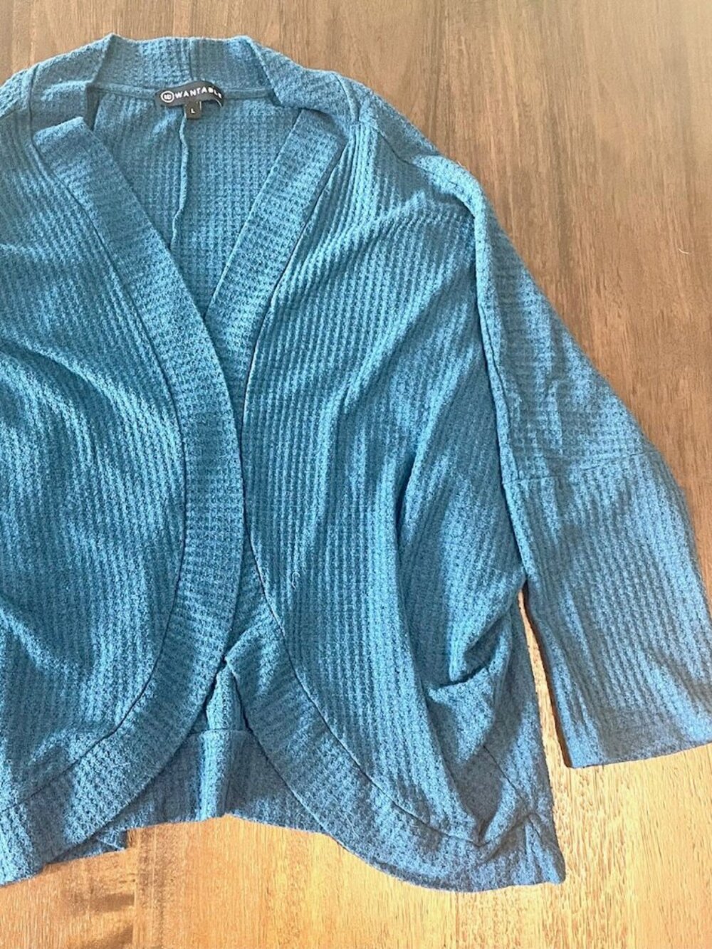 Wantable cocoon cardigan, teal blue waffle print with dolman sleeves, Large